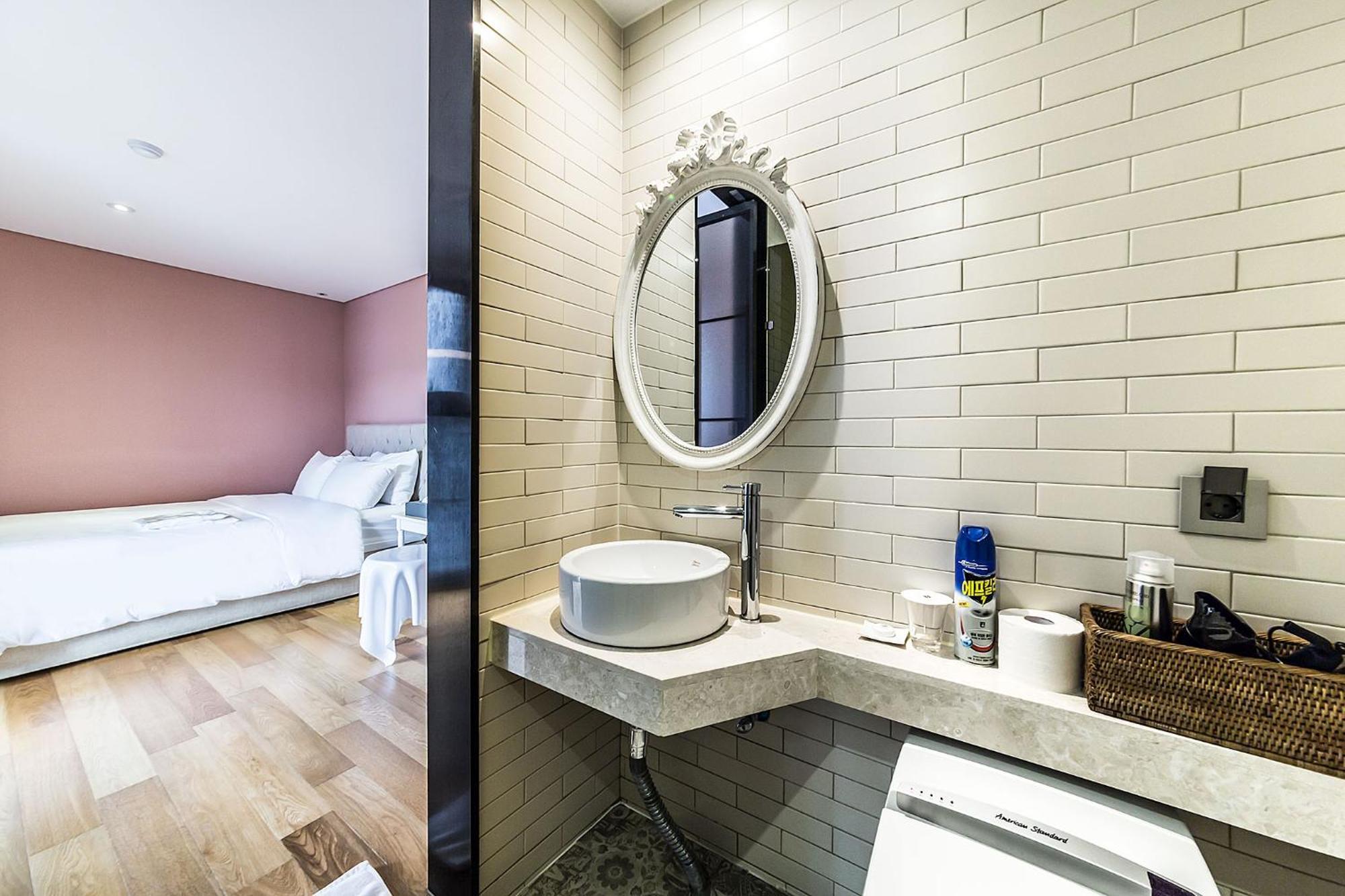 Roseto Hotel Pocheon Extérieur photo